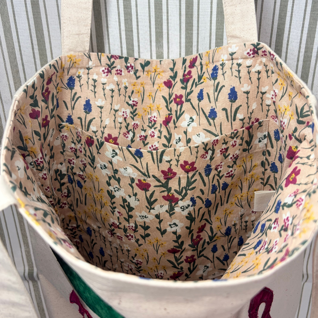 Best Teacher Ever - Lined Appreciation Tote Bag